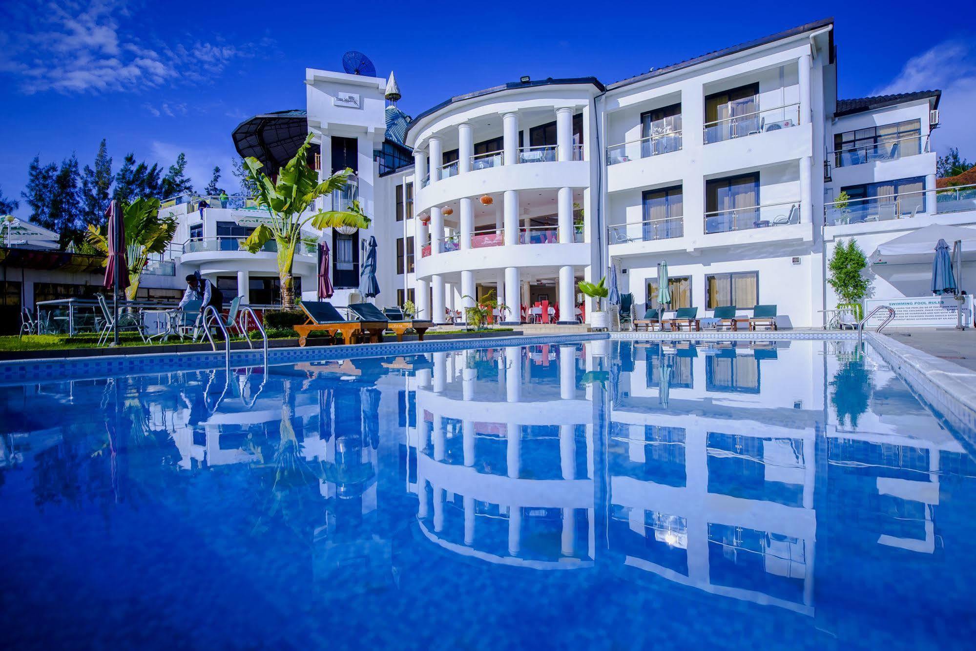 The Manor Hotel Κιγκάλι Εξωτερικό φωτογραφία