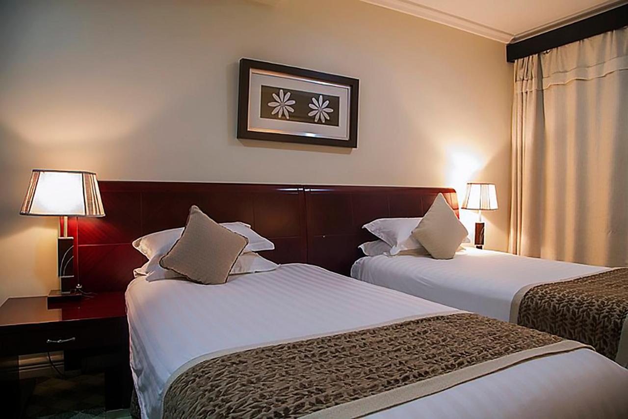 The Manor Hotel Κιγκάλι Εξωτερικό φωτογραφία